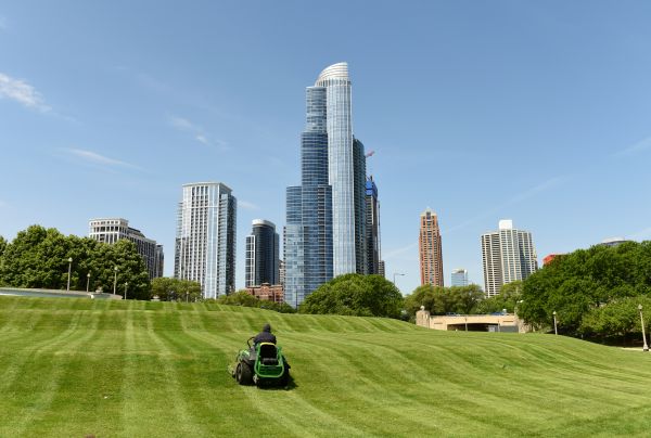 Cost of Business Lawn Maintenance in Decatur